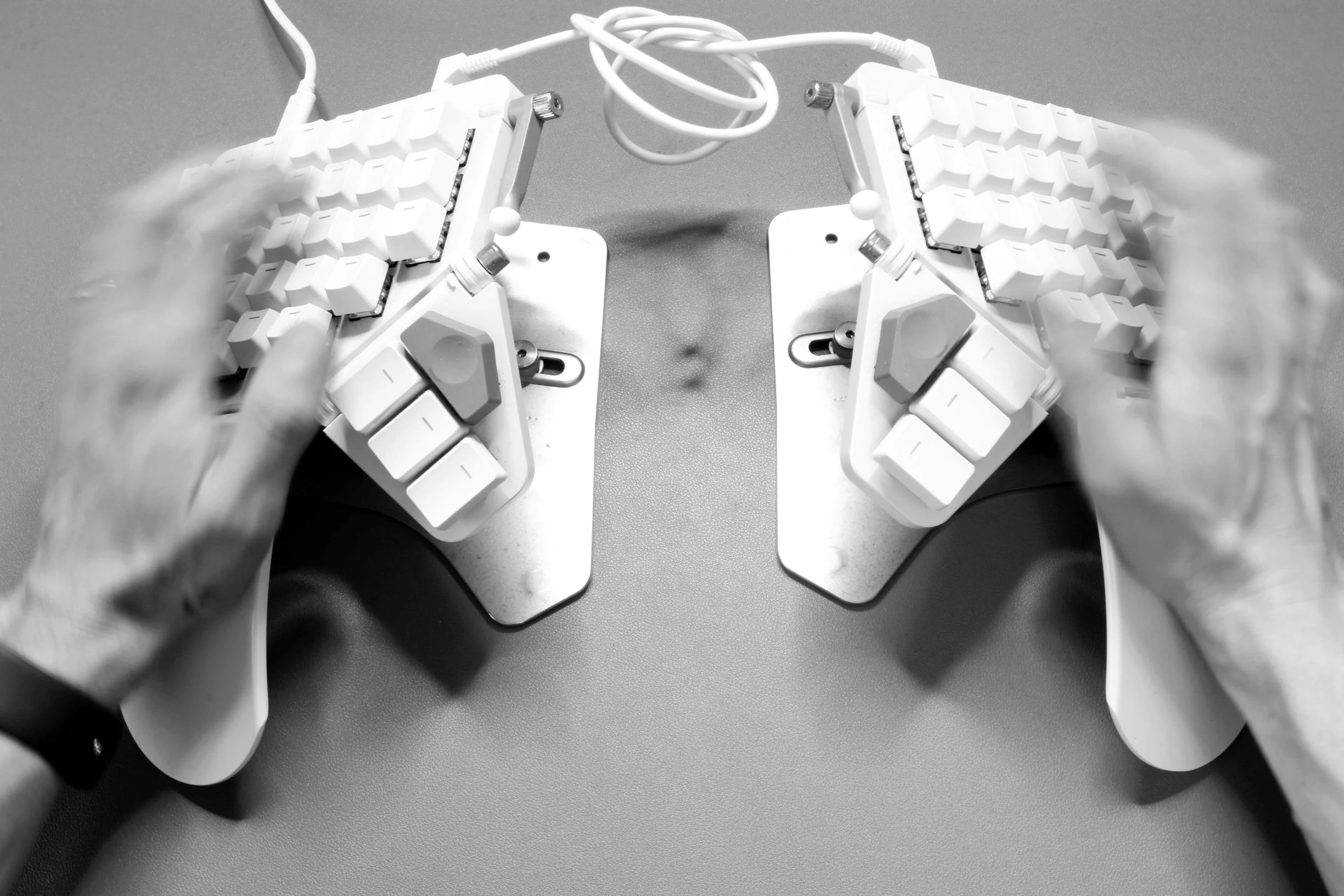 My finger and hand movement while typing Graphite